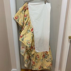 Ralph Lauren Floral bed skirt